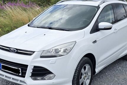 Ford Kuga 146.000 km 9.900 &euro; Warstein 59581