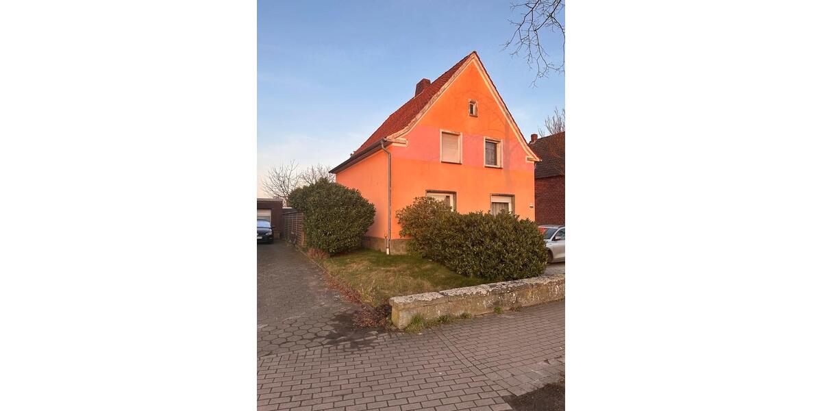 Mehrfamilienhaus, Wohnhaus Rheda-Wiedenbrück Wiedenbrück - 7 Zimmer, 130 m&sup2;, 310.000&euro; | Angebot:26061065