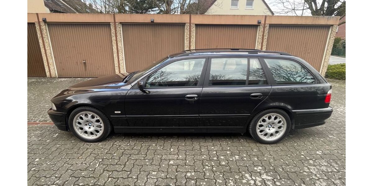 BMW 520 252.000 km 3.500 &euro; soest 59494
