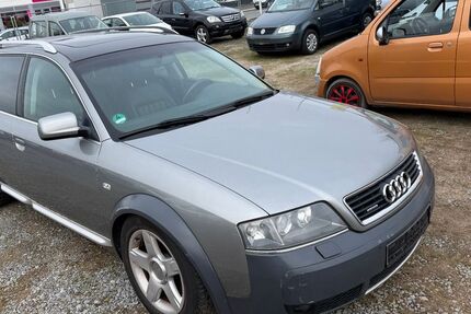 Audi Andere 211.000 km 2.499 &euro; Paderborn 33100