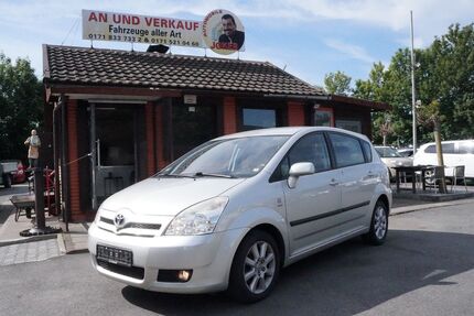Toyota Corolla Verso 151.298 km 5.490 &euro; Erwitte 59597