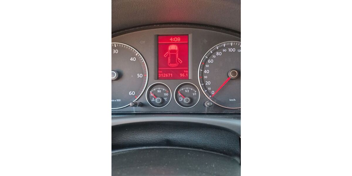VW Touran 312.500 km 2.500 &euro; Dörenhagen 33178