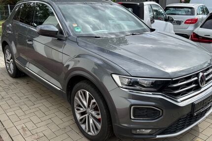 VW T-Roc 225.369 km 13.990 &euro; Soest 59494