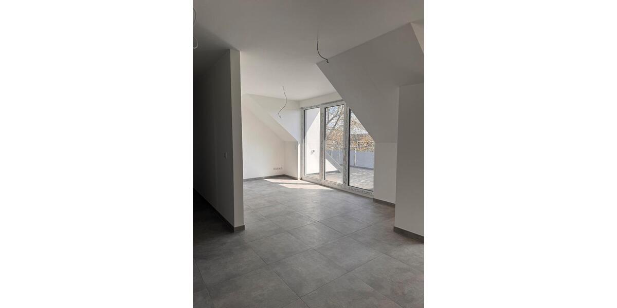 Dachgeschoßwohnung Lippstadt Garfeln - 3 Zimmer, 77 m&sup2;, 848&euro; | Angebot:26248415