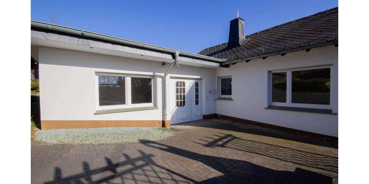 Einfamilienhaus Warstein - 5 Zimmer, 136 m&sup2;, 179.000&euro; | Angebot:25853734