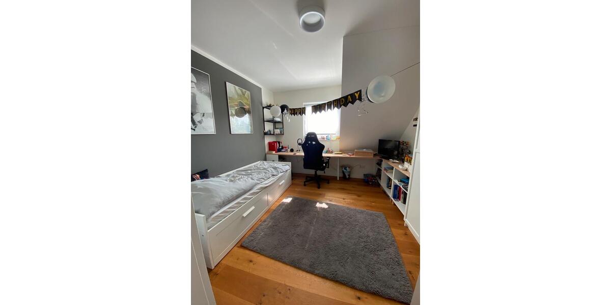 Dachgeschoßwohnung Paderborn Elsen - 4 Zimmer, 135 m&sup2;, 520.000&euro; | Angebot:26423527