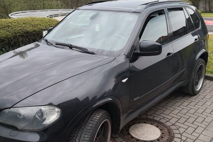 BMW X5 262.000 km 9.900 &euro; Paderborn 33104