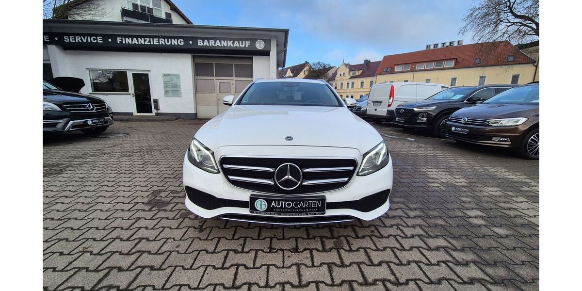 Mercedes-Benz E 400 148.000 km 29.800 &euro; Paderborn 33098