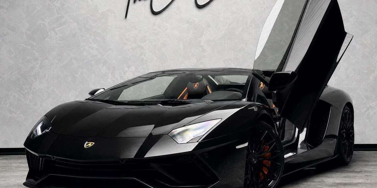Lamborghini Aventador 34.234 km 385.990 &euro; Paderborn 33100