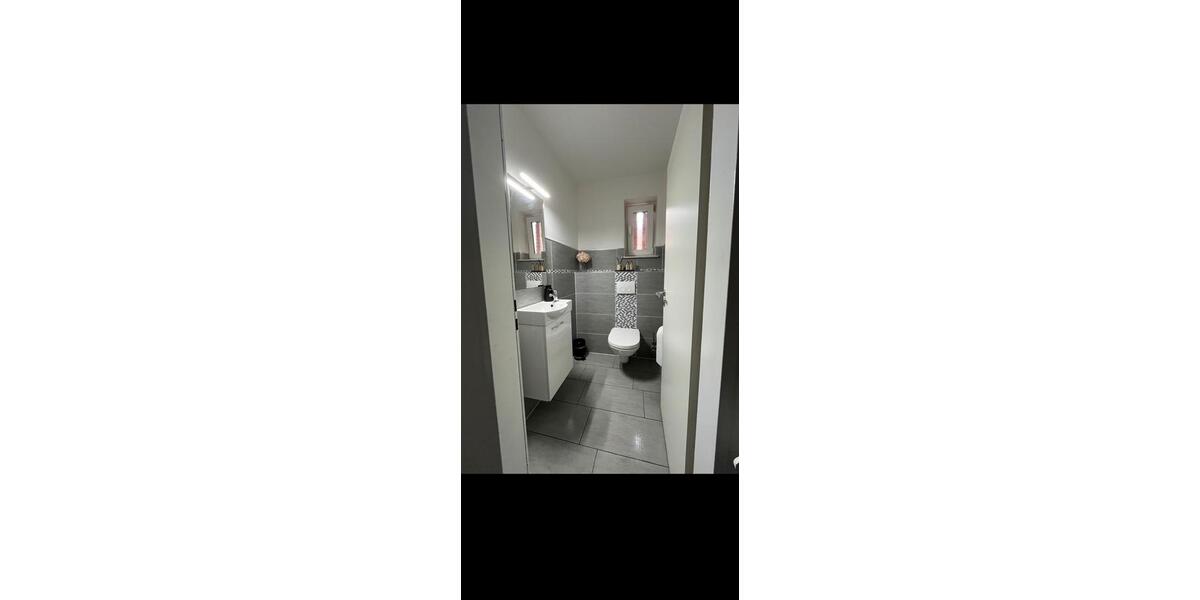 Reihenhaus Gütersloh - 6 Zimmer, 110 m&sup2;, 360.000&euro; | Angebot:26613911