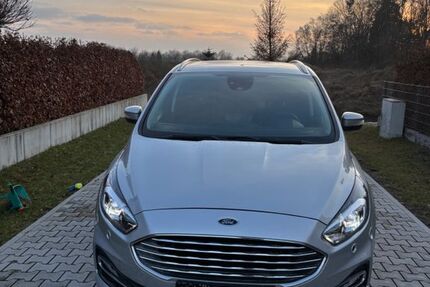Ford S-Max 79.000 km 14.700 &euro; Delbrück 33129
