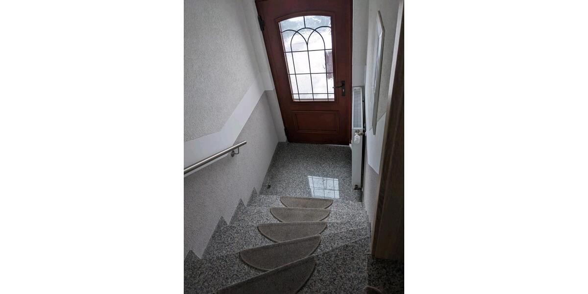 Etagenwohnung Warstein - 3 Zimmer, 86 m&sup2;, 679&euro; | Angebot:26322724