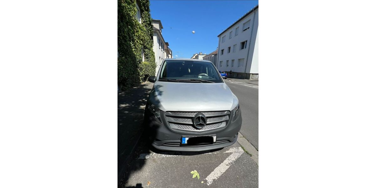 Mercedes-Benz Vito 216.000 km 18.500 &euro; Paderborn 33102