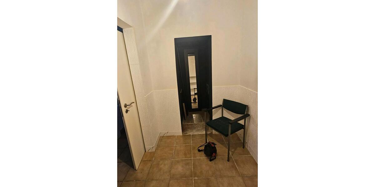 Etagenwohnung Anröchte - 1 Zimmer, 60 m&sup2;, 600&euro; | Angebot:26223521