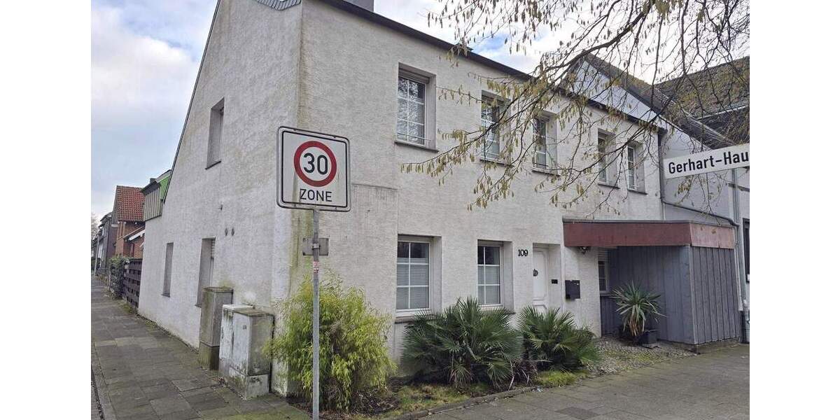 Einfamilienhaus Beckum Neubeckum - 6 Zimmer, 171 m&sup2;, 195.000&euro; | Angebot:25736124
