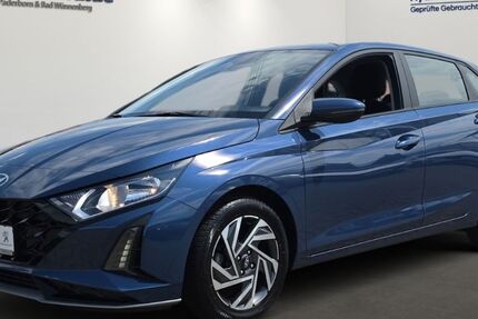 Hyundai i20 15.800 km 18.990 &euro; Paderborn 33106
