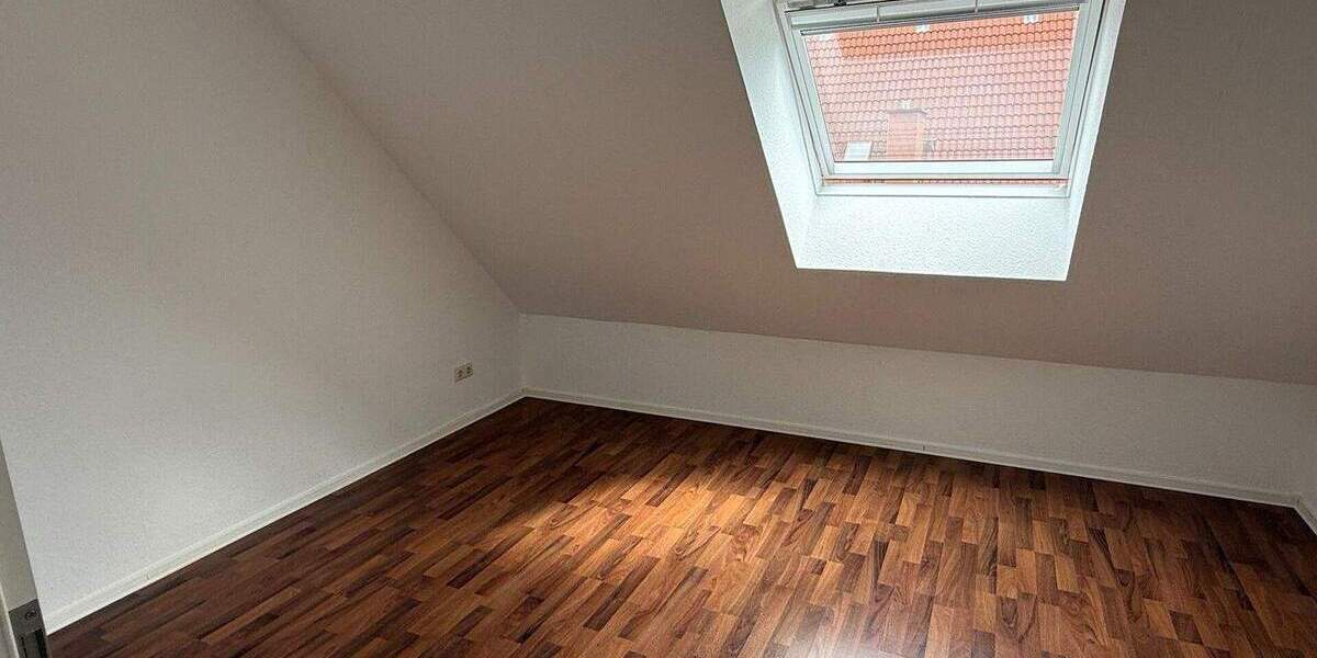 Etagenwohnung Paderborn Kernstadt - 4 Zimmer, 85 m&sup2;, 225.000&euro; | Angebot:25731989