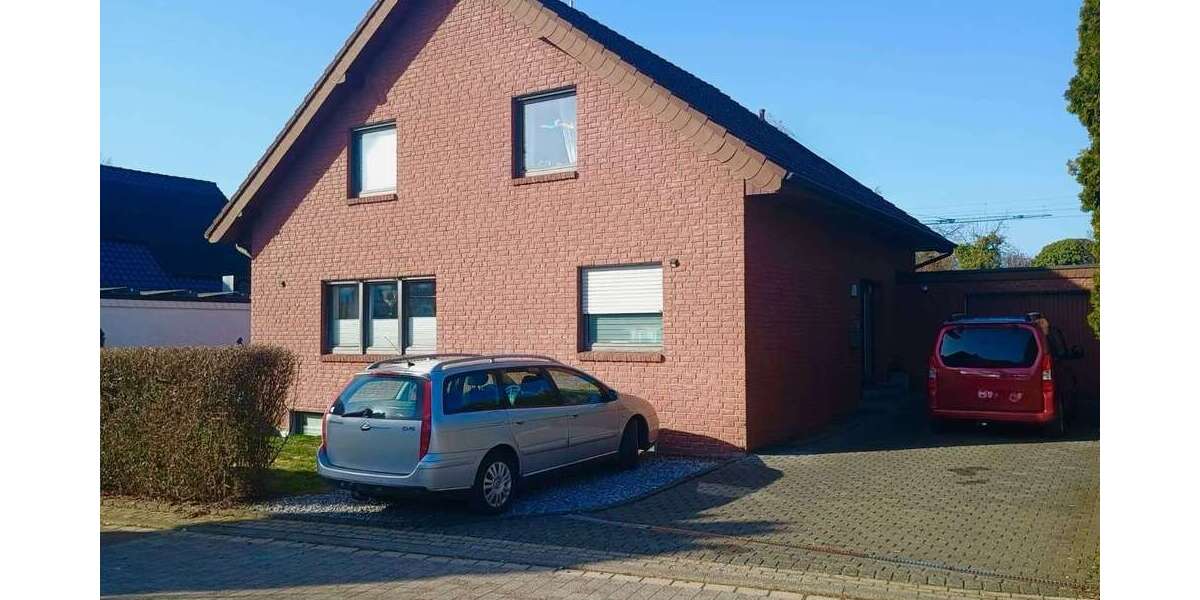 Einfamilienhaus Salzkotten - 7 Zimmer, 130 m&sup2;, 499.000&euro; | Angebot:25362414