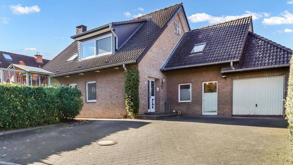 Mehrfamilienhaus, Wohnhaus Delbrück Bentfeld - 7 Zimmer, 141 m&sup2;, 435.000&euro; | Angebot:26128837