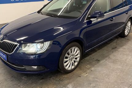 Skoda Superb 273.000 km 9.999 &euro; Delbrück 33129