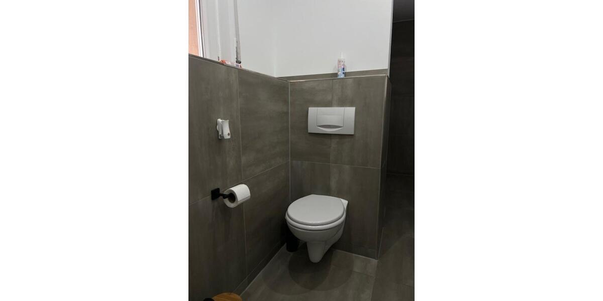 Etagenwohnung Lippstadt Overhagen - 1 Zimmer, 28 m&sup2;, 300&euro; | Angebot:25920019