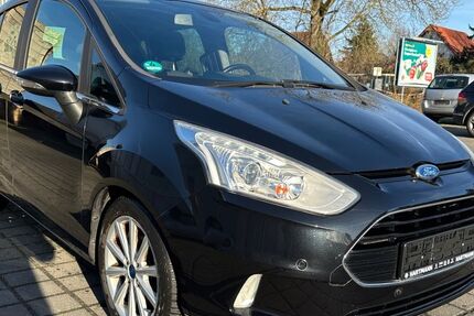 Ford B-Max 52.000 km 9.899 &euro; Paderborn 33104