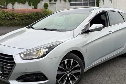 Hyundai i40 232.584 km 5.000 &euro; Soest 59494