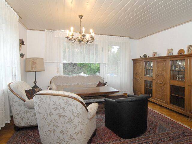 Mehrfamilienhaus, Wohnhaus Rüthen Kallenhardt - 8 Zimmer, 158 m&sup2;, 255.000&euro; | Angebot:25958379