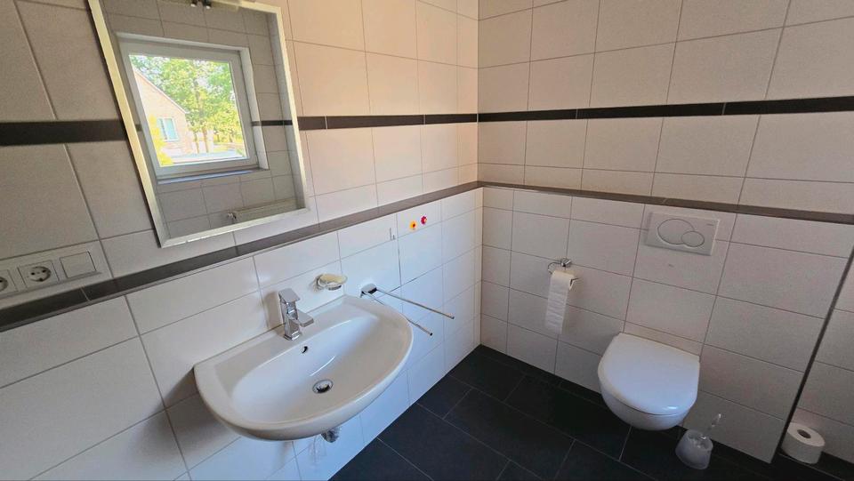 Etagenwohnung Gütersloh - 3 Zimmer, 117 m&sup2;, 1.200&euro; | Angebot:25589826