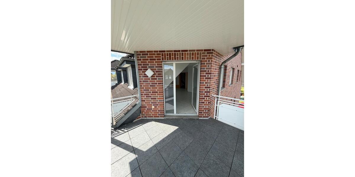 Dachgeschoßwohnung Lippstadt Bad Waldliesborn - 3 Zimmer, 85 m&sup2;, 800&euro; | Angebot:26604513