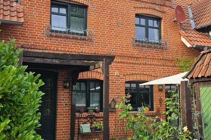 Haus Lippstadt Garfeln - 5 Zimmer, 150 m&sup2;, 420.000&euro; | Angebot:27285275