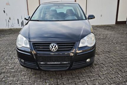 VW Polo 83.000 km 3.650 &euro; Paderborn 33102