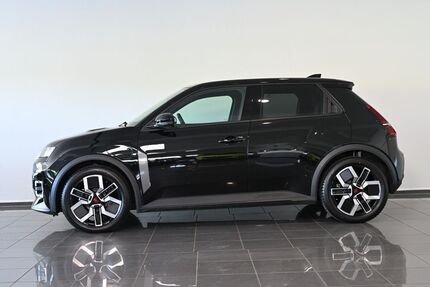 Renault R 5 4.344 km 30.750 &euro; Paderborn 33100