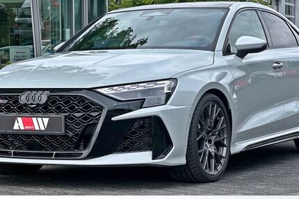 Audi RS3 2.000 km 84.900 &euro; Neubeckum 59269