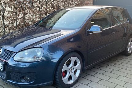 VW Golf 196.000 km 6.500 &euro; Gütersloh 33332