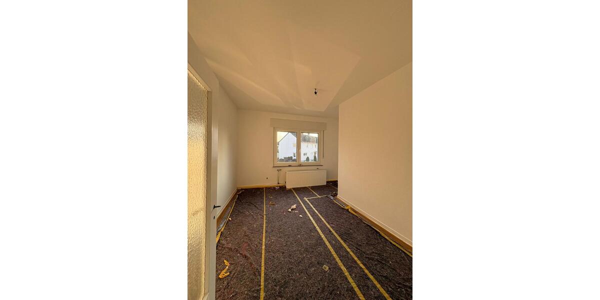 Etagenwohnung Lippstadt Overhagen - 3 Zimmer, 102 m&sup2;, 900&euro; | Angebot:25353887