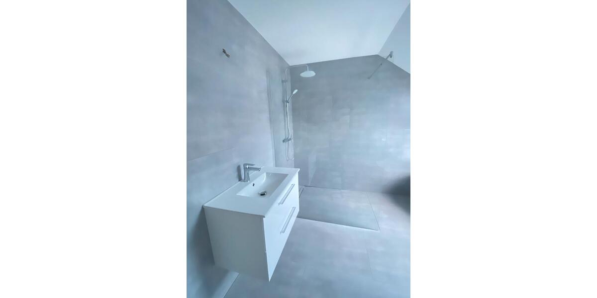 Dachgeschoßwohnung Büren - 4 Zimmer, 99 m&sup2;, 765&euro; | Angebot:24643844