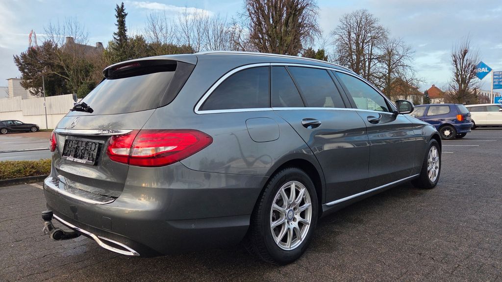 Mercedes-Benz C 180 70.000 km 15.900 &euro; Salzkotten 33154