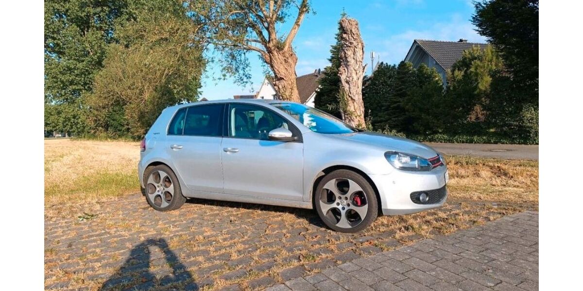 VW Golf 114.500 km 7.100 &euro; Hövelhof 33161
