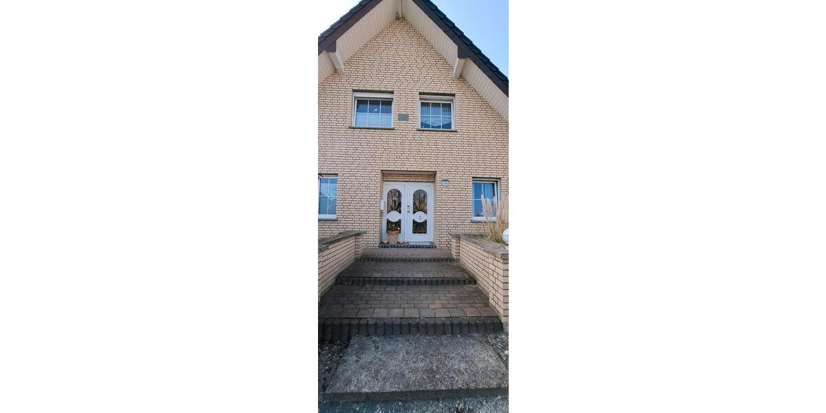 Einfamilienhaus Anröchte - 6 Zimmer, 165 m&sup2;, 399.000&euro; | Angebot:25132746