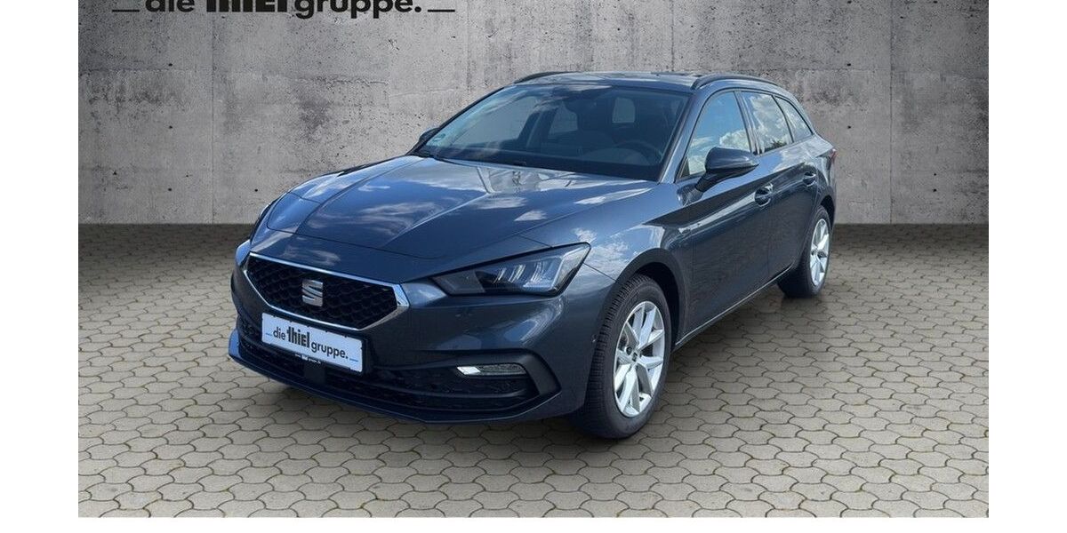 Seat Leon 14.900 km 31.890 &euro; Paderborn 33104