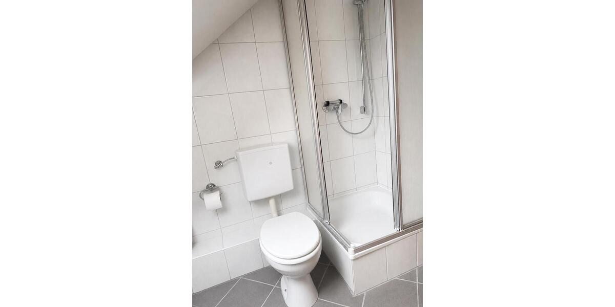 Etagenwohnung Delbrück - 4 Zimmer, 100 m&sup2;, 1.000&euro; | Angebot:26646070