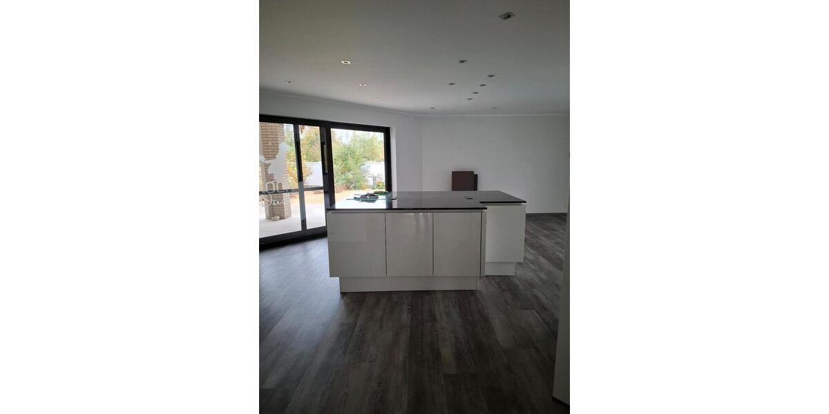 Erdgeschoßwohnung Lippstadt Bad Waldliesborn - 5 Zimmer, 136 m&sup2;, 348.000&euro; | Angebot:23371954