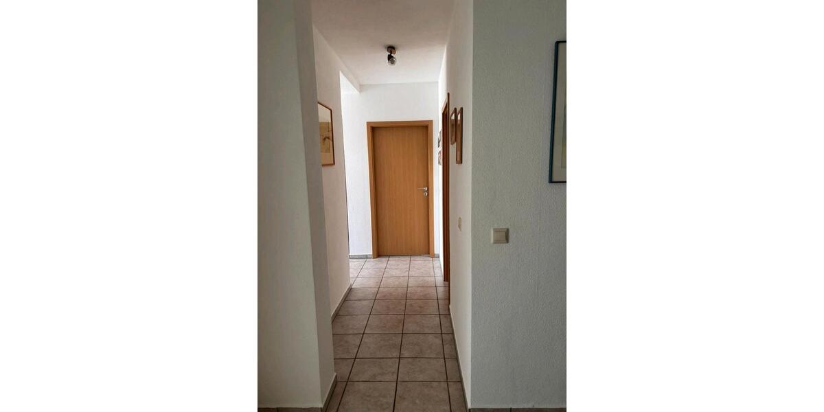 Etagenwohnung Lippstadt Overhagen - 3 Zimmer, 100 m&sup2;, 1.000&euro; | Angebot:26022987