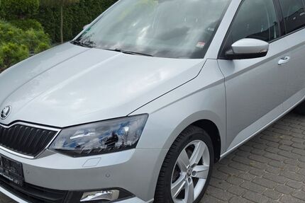 Skoda Fabia 47.100 km 12.960 &euro; Bad-Sassendorf 59505
