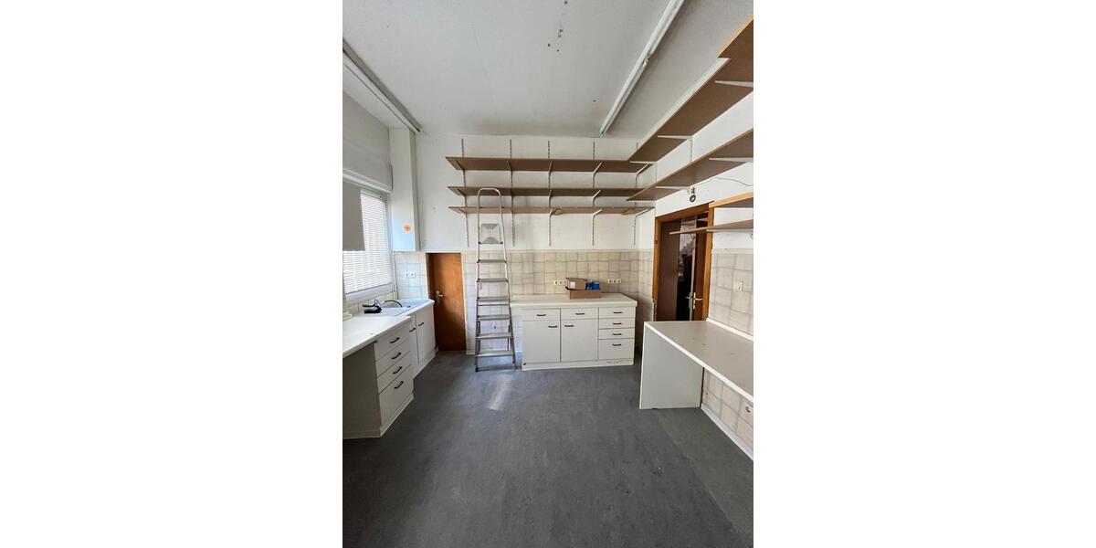 Gewerbeobjekt Delbrück - 900&euro; | Angebot:25934775