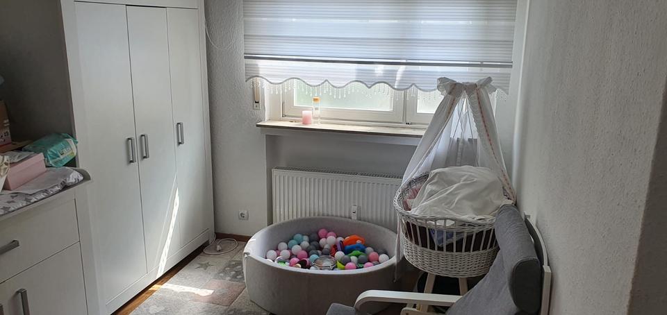 Etagenwohnung Gütersloh Kattenstroth - 3 Zimmer, 100 m&sup2;, 995&euro; | Angebot:25381621