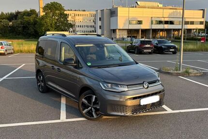 VW Caddy 71.079 km 22.900 &euro; Salzkotten 33154