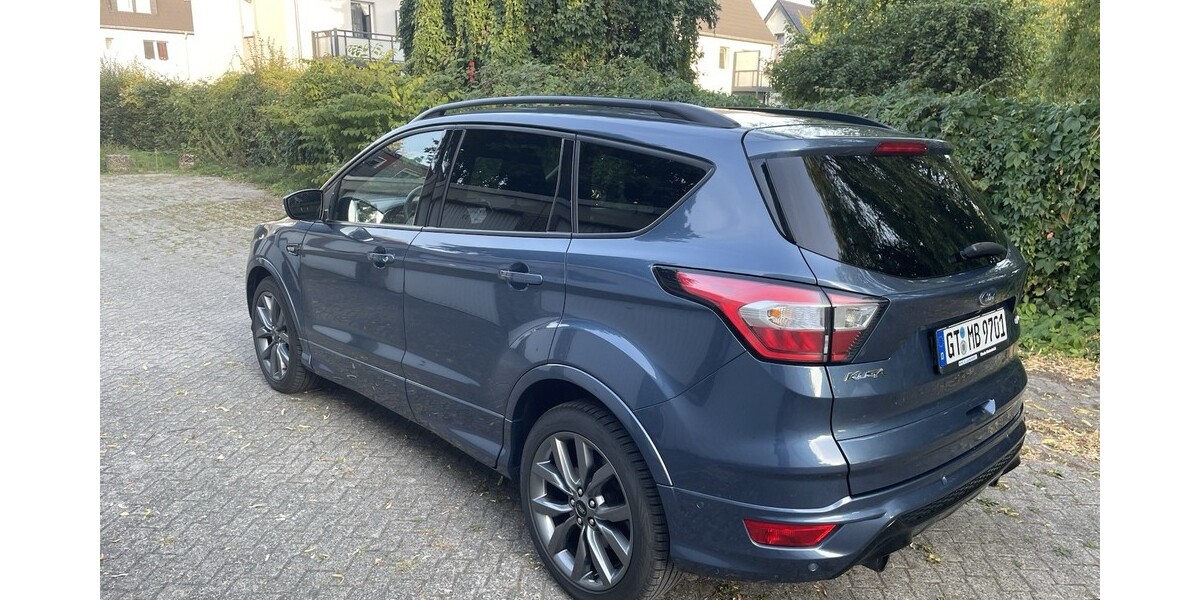 Ford Kuga 67.500 km 26.000 &euro; Rheda-Wiedenbrück 33378
