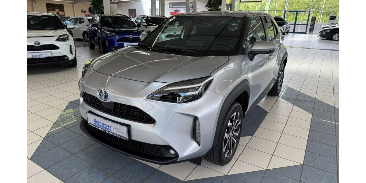 Toyota Yaris Cross 10.970 km 23.890 &euro; Paderborn 33104